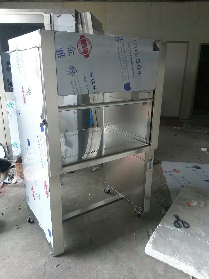 单人垂直流工作台